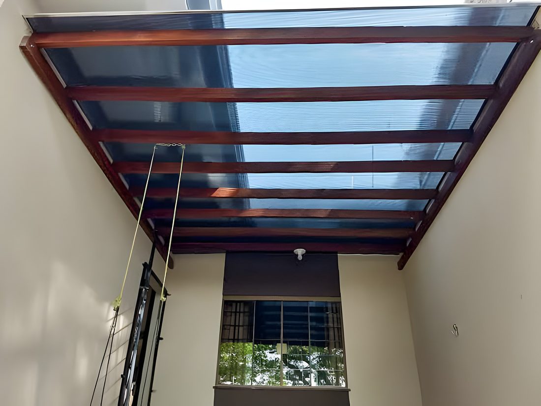 Obra de policarbonato da Dinâmica Toldos em Brasília 3